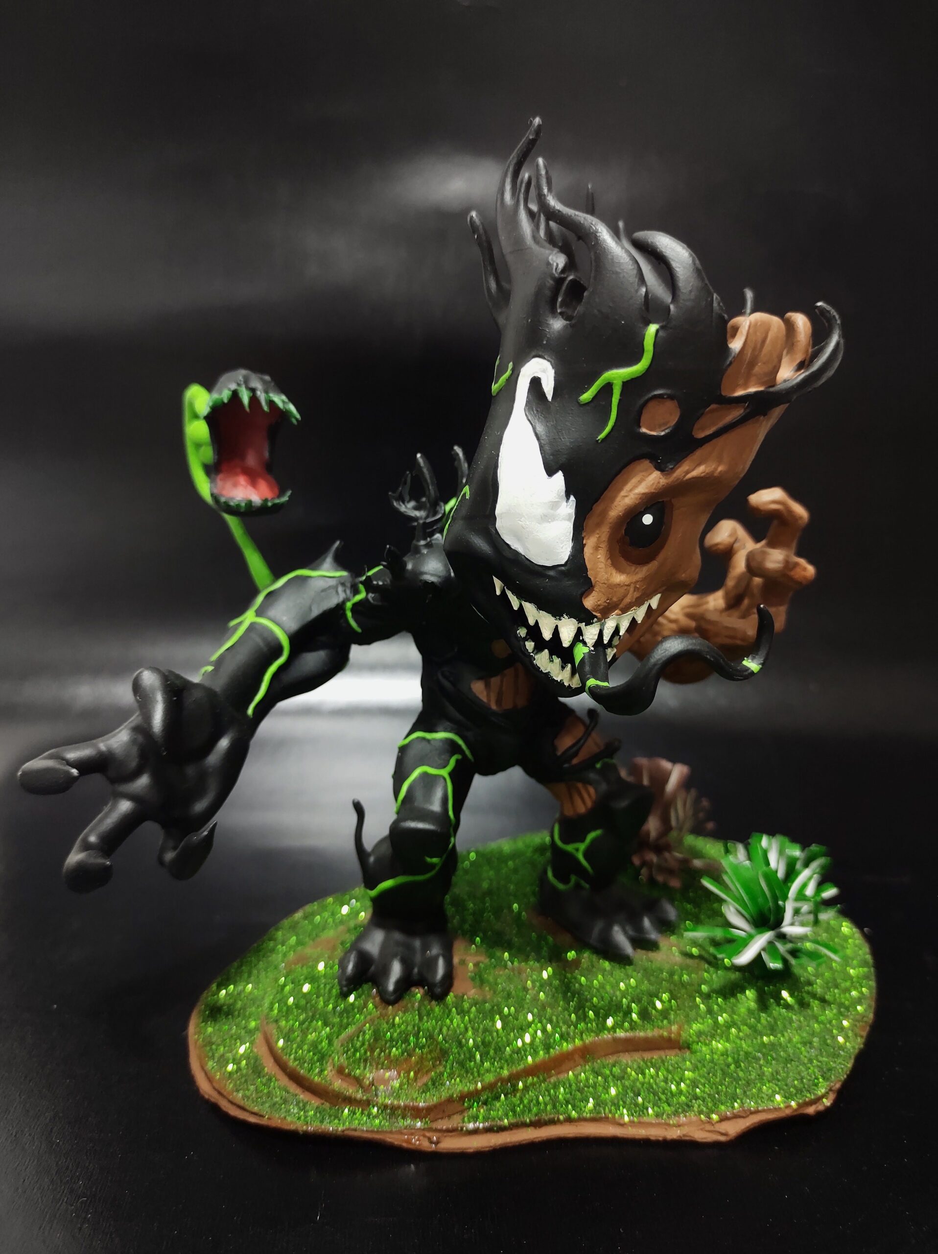 IMG_20220304_215228664~2 Venom Groot - Imagem 1